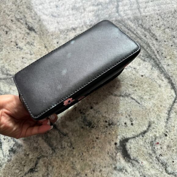 Women's Kate Spade Black and Pink Floral Pouch - Picture 7 of 7